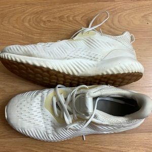 Size 8 Adidas White Tennis Shoe
